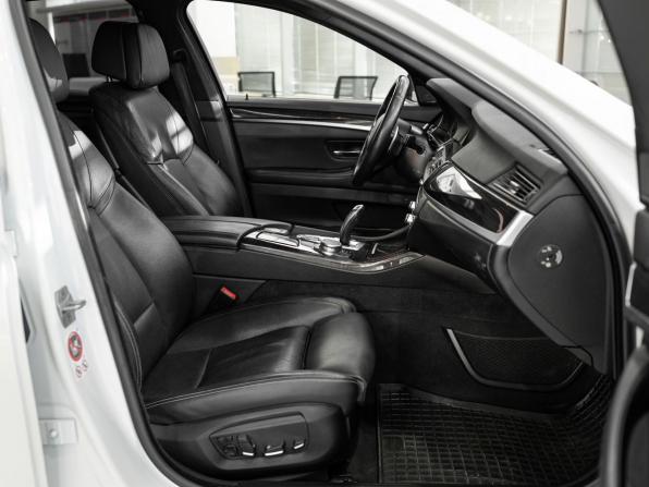 BMW 5 серии VI (F10/F11/F07) Рестайлинг с пробегом 2016 года, цена 2 260 000 рублей, 244367 км, седан, Автокод Объявления