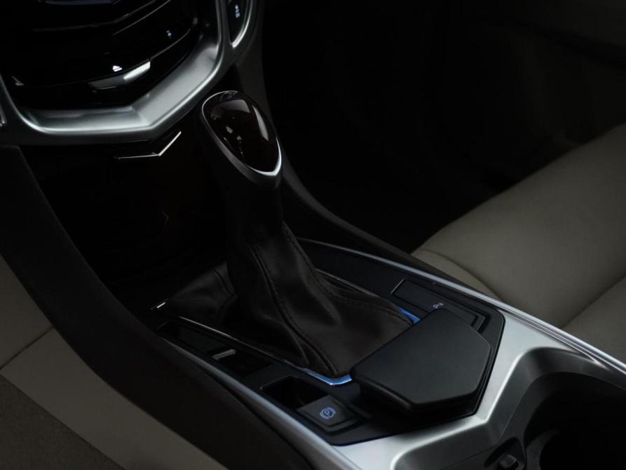 Cadillac SRX II Рестайлинг Москва  - изображение 15