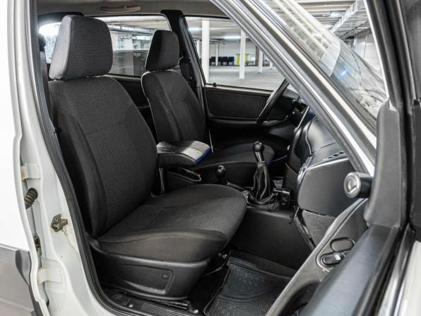 Chevrolet Niva I Рестайлинг с пробегом 2015 года, цена 690 000 рублей, 99304 км, внедорожник, Автокод Объявления