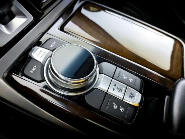 Genesis G90 I с пробегом 2018 года, цена 3 270 000 рублей, 101888 км, седан, Автокод Объявления