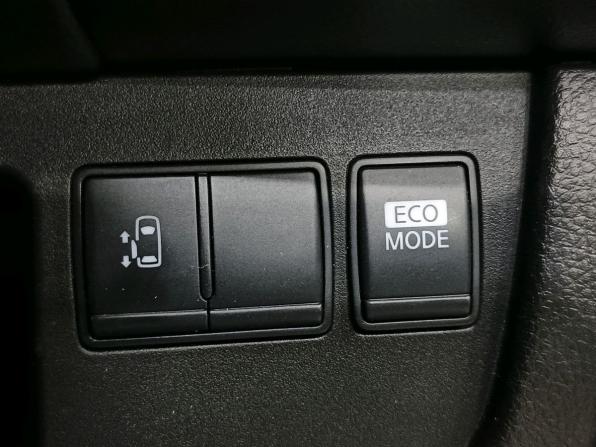 Nissan Serena IV (C26) с пробегом 2011 года, цена 1 120 000 рублей, 272898 км, минивэн, Автокод Объявления