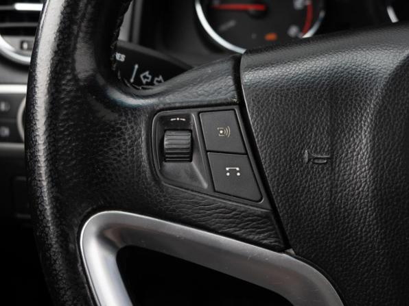 Opel Antara I Рестайлинг с пробегом 2013 года, цена 860 000 рублей, 237082 км, внедорожник, Автокод Объявления