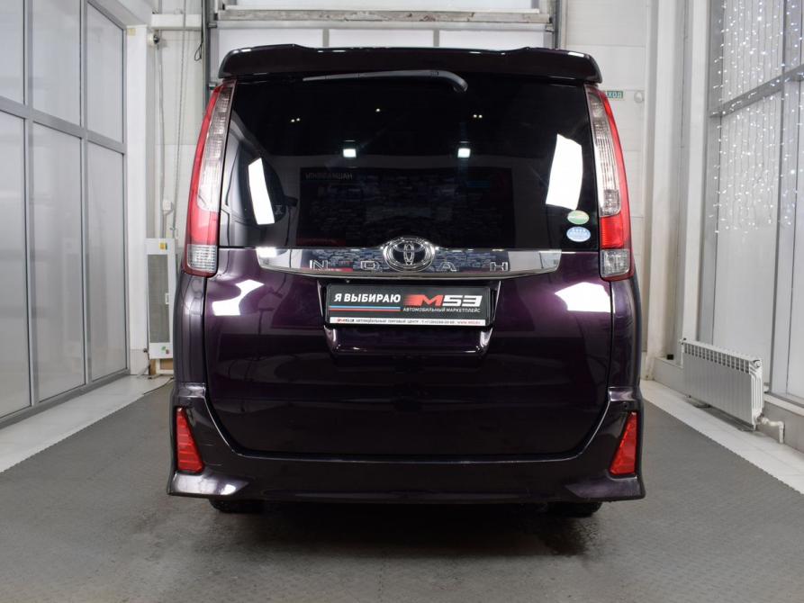 Toyota Noah III (R80) Кемерово  - изображение 3