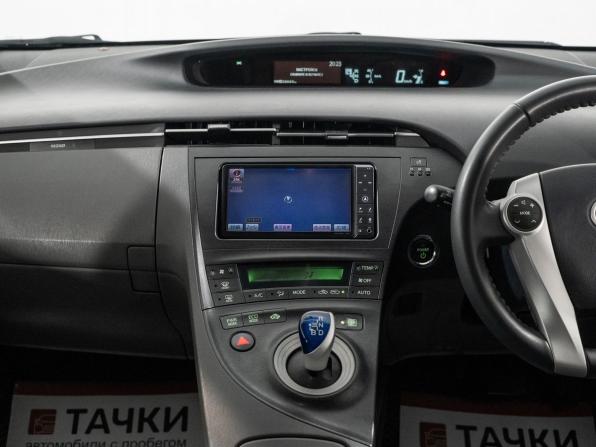 Toyota Prius III (XW30) с пробегом 2010 года, цена 1 080 500 рублей, 174212 км, лифтбек, Автокод Объявления