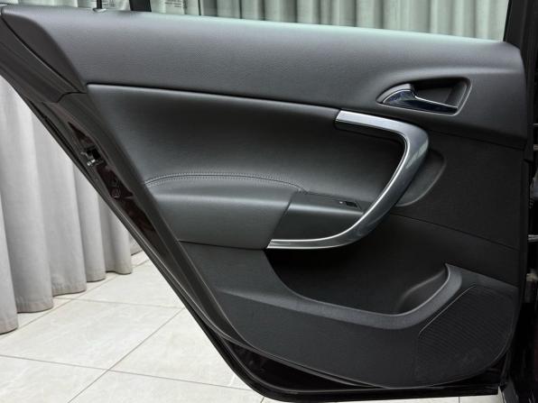 Opel Insignia I с пробегом 2011 года, цена 1 199 000 рублей, 210000 км, седан, Автокод Объявления