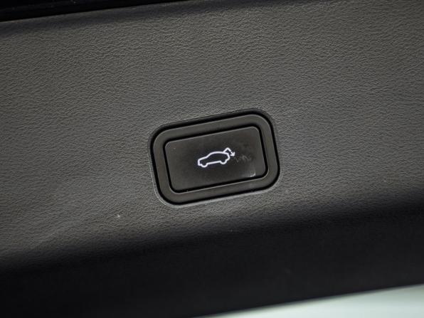 Geely Monjaro I с пробегом 2023 года, цена 2 698 000 рублей, 94579 км, внедорожник, Автокод Объявления