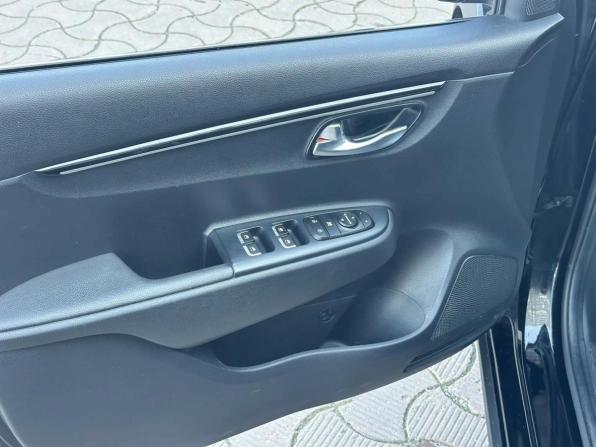Kia Rio IV с пробегом 2019 года, цена 1 515 000 рублей, 93000 км, хэтчбек, Автокод Объявления