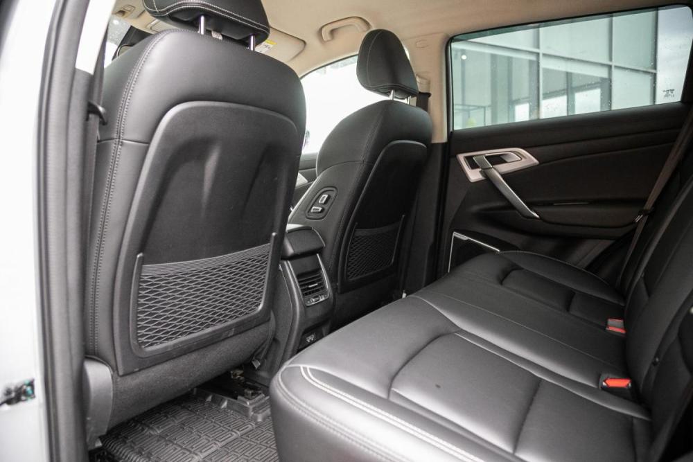 Geely Atlas I Иркутск  - изображение 16