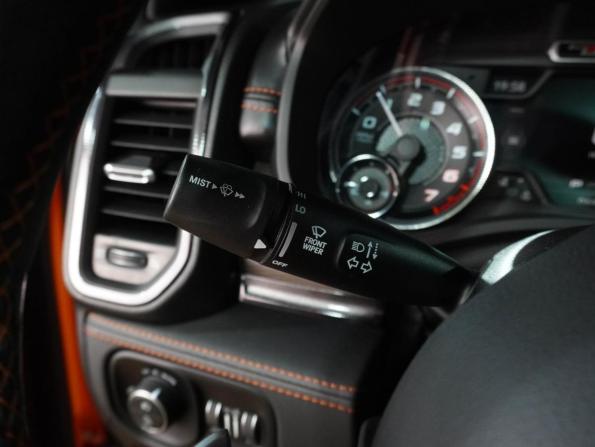 Ram 1500 V с пробегом 2021 года, цена 11 969 000 рублей, 64738 км, offers.body_type.unknown, Автокод Объявления