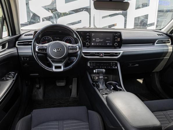 Kia K5 III с пробегом 2021 года, цена 2 215 000 рублей, 47150 км, седан, Автокод Объявления