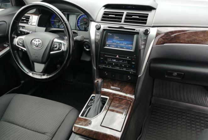 Toyota Camry VII (XV50) Рестайлинг с пробегом 2017 года, цена 2 375 000 рублей, 78011 км, седан, Автокод Объявления