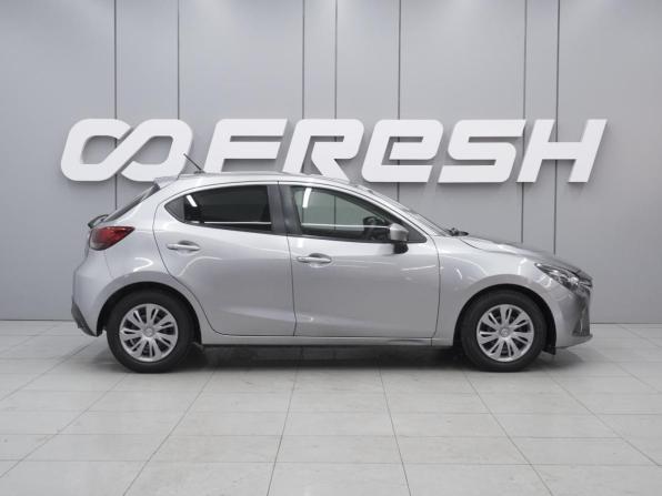 Mazda Demio IV (DJ) с пробегом 2014 года, цена 959 000 рублей, 124698 км, хэтчбек, Автокод Объявления