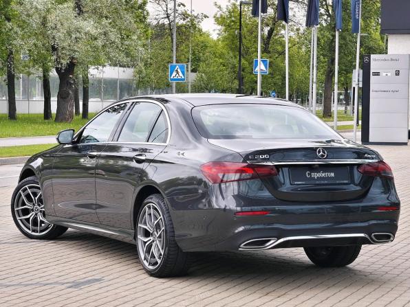 Mercedes-Benz E-Класс V (W213 S213 C238) Рестайлинг с пробегом 2021 года, цена 4 820 000 рублей, 96000 км, седан, Автокод Объявления