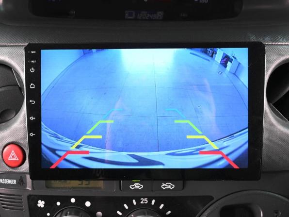Toyota Sienta I Рестайлинг 2 с пробегом 2012 года, цена 949 000 рублей, 120249 км, компактвэн, Автокод Объявления