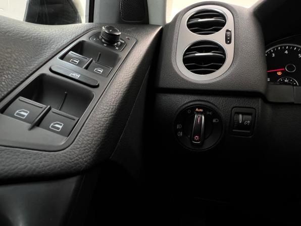 Volkswagen Tiguan I Рестайлинг с пробегом 2016 года, цена 1 530 000 рублей, 195150 км, внедорожник, Автокод Объявления