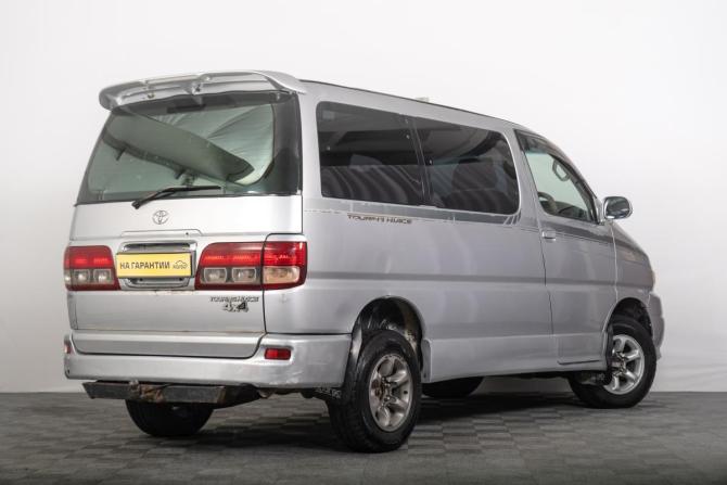 Toyota Touring HiAce I с пробегом 2000 года, цена 699 000 рублей, 370000 км, минивэн, Автокод Объявления