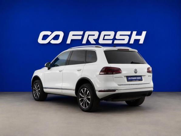 Volkswagen Touareg II Рестайлинг с пробегом 2014 года, цена 2 093 055 рублей, 260574 км, внедорожник, Автокод Объявления