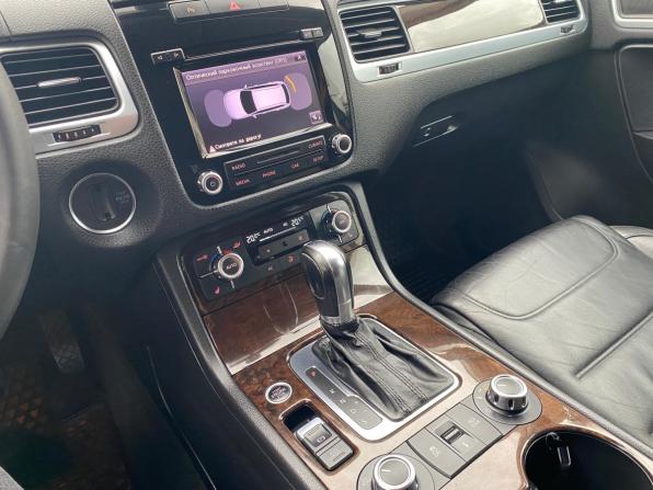 Volkswagen Touareg II с пробегом 2011 года, цена 1 620 000 рублей, 226800 км, внедорожник, Автокод Объявления