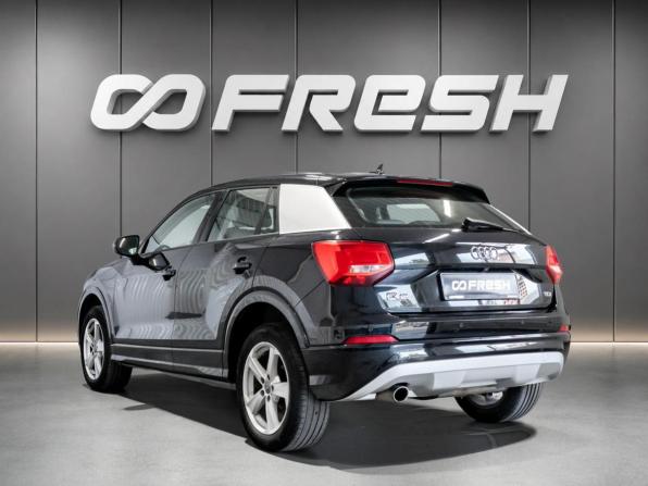 Audi Q2 I с пробегом 2018 года, цена 2 320 000 рублей, 110171 км, внедорожник, Автокод Объявления