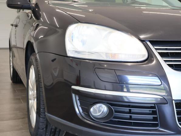 Volkswagen Jetta V с пробегом 2008 года, цена 475 000 рублей, 203851 км, седан, Автокод Объявления