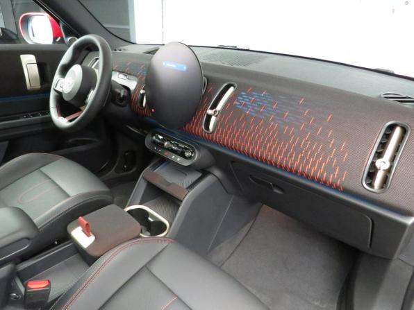 Mini Countryman III с пробегом 2024 года, цена 6 995 000 рублей, 5070 км, внедорожник, Автокод Объявления