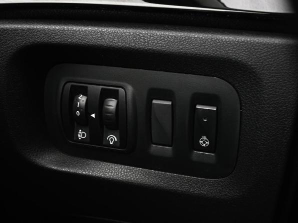 Renault Kaptur I Рестайлинг с пробегом 2021 года, цена 1 679 000 рублей, 98483 км, внедорожник, Автокод Объявления