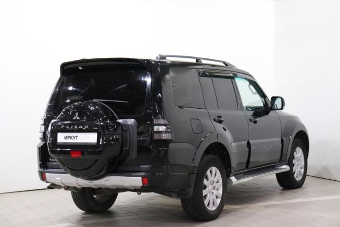 Mitsubishi Pajero IV Рестайлинг 1 с пробегом 2013 года, цена 1 850 000 рублей, 202592 км, внедорожник, Автокод Объявления