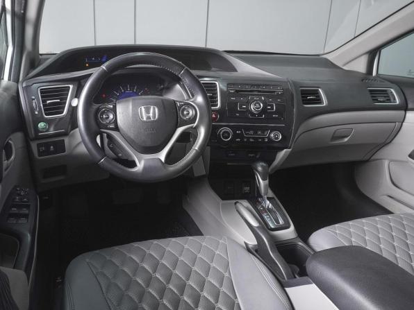 Honda Civic IX с пробегом 2013 года, цена 1 059 000 рублей, 275854 км, седан, Автокод Объявления