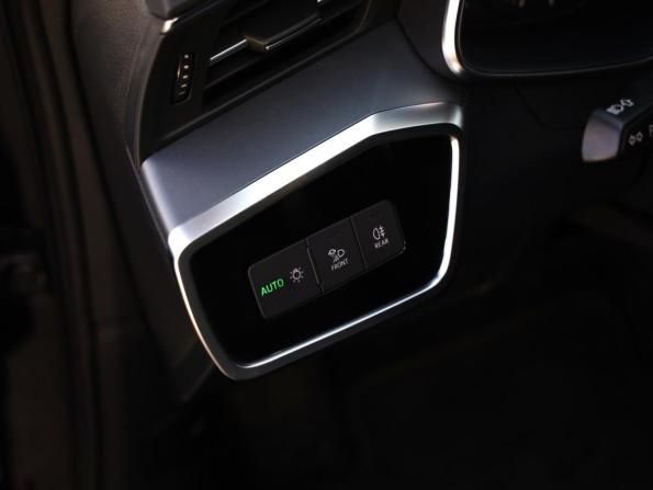 Audi A6 V (C8) с пробегом 2019 года, цена 3 249 000 рублей, 127780 км, седан, Автокод Объявления