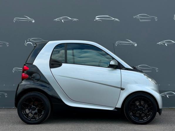 Smart Fortwo II с пробегом 2009 года, цена 544 800 рублей, 142367 км, хэтчбек, Автокод Объявления