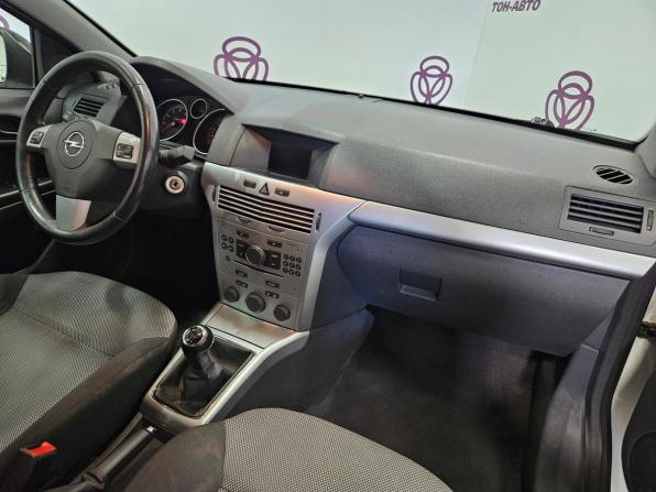 Opel Astra H Рестайлинг с пробегом 2010 года, цена 307 000 рублей, 179273 км, хэтчбек, Автокод Объявления