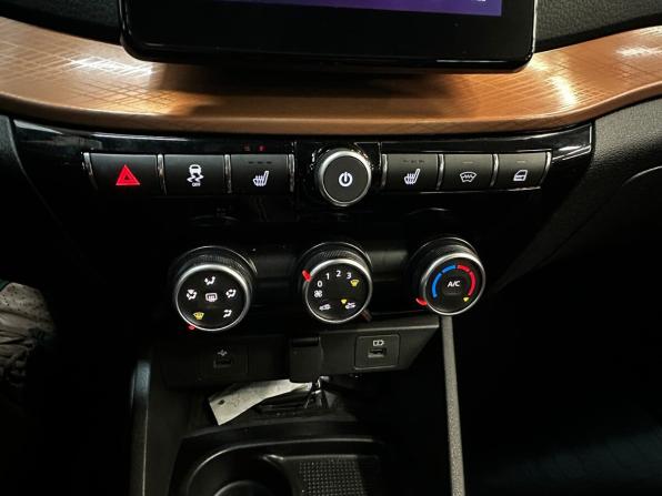 Lada (ВАЗ) Vesta I Рестайлинг (NG) с пробегом 2025 года, цена 2 100 000 рублей, 784 км, универсал, Автокод Объявления