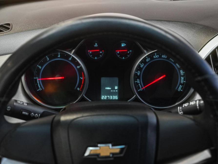 Chevrolet Cruze I Рестайлинг Челябинск  - изображение 18
