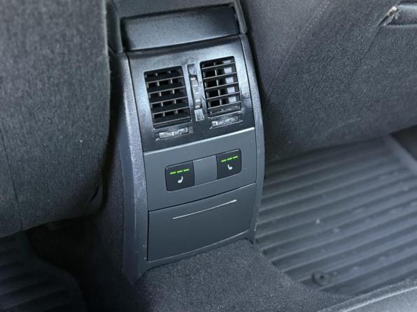 Skoda Octavia II (A5) Рестайлинг с пробегом 2010 года, цена 649 990 рублей, 210000 км, лифтбек, Автокод Объявления