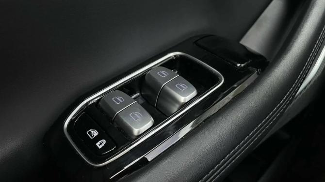 Exeed RX с пробегом 2023 года, цена 3 190 000 рублей, 17476 км, внедорожник, Автокод Объявления