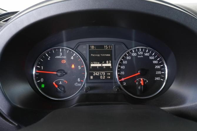 Nissan X-Trail II Рестайлинг с пробегом 2011 года, цена 1 149 000 рублей, 242173 км, внедорожник, Автокод Объявления