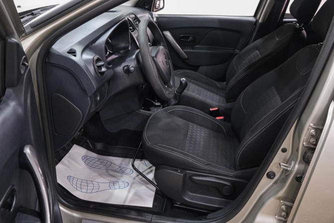 Renault Logan II с пробегом 2016 года, цена 659 000 рублей, 152000 км, седан, Автокод Объявления