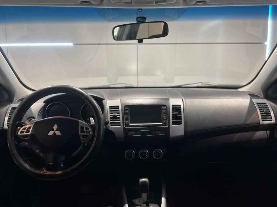 Mitsubishi Outlander II Рестайлинг Новосибирск  - изображение 12