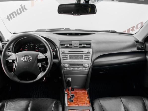 Toyota Camry VI (XV40) Рестайлинг с пробегом 2011 года, цена 1 300 000 рублей, 257939 км, седан, Автокод Объявления