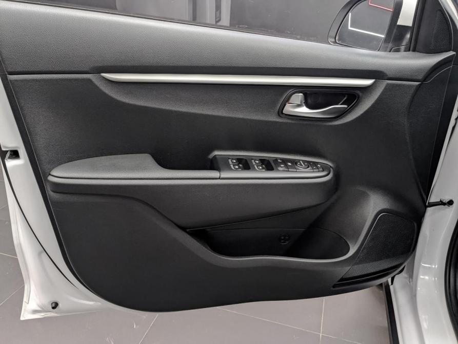 Kia Rio IV Рестайлинг Москва  - изображение 19