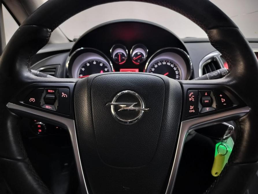 Opel Astra J Рестайлинг Санкт-Петербург  - изображение 17
