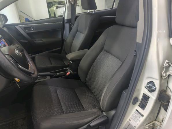 Toyota Corolla XI (E160 E170 E180) с пробегом 2013 года, цена 1 040 000 рублей, 203450 км, седан, Автокод Объявления