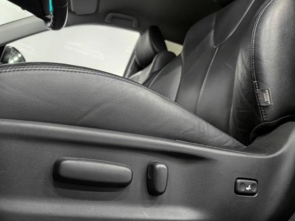 Toyota Camry VI (XV40) Рестайлинг с пробегом 2011 года, цена 1 599 000 рублей, 123600 км, седан, Автокод Объявления