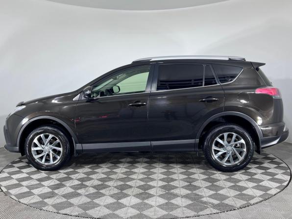 Toyota RAV4 IV (XA40) Рестайлинг с пробегом 2015 года, цена 1 780 000 рублей, 211000 км, внедорожник, Автокод Объявления