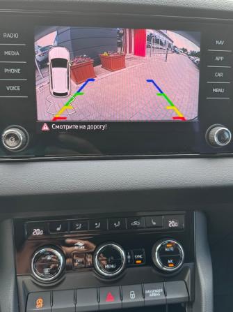 Skoda Karoq I с пробегом 2021 года, цена 2 279 900 рублей, 77146 км, внедорожник, Автокод Объявления