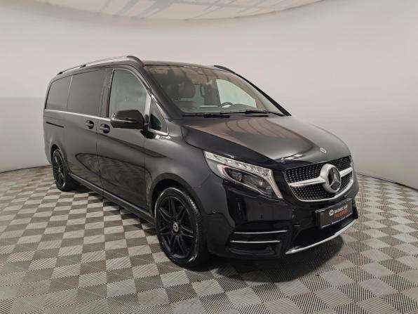 Mercedes-Benz V-Класс III (W447) Рестайлинг с пробегом 2022 года, цена 9 649 000 рублей, 18284 км, минивэн, Автокод Объявления