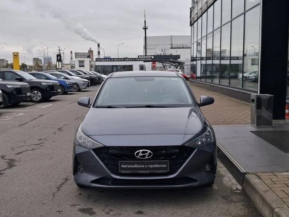 Hyundai Solaris II Рестайлинг с пробегом 2021 года, цена 1 100 000 рублей, 318288 км, седан, Автокод Объявления