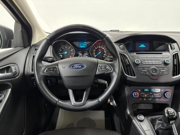 Ford Focus III Рестайлинг с пробегом 2018 года, цена 1 215 000 рублей, 228137 км, хэтчбек, Автокод Объявления