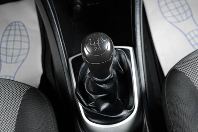 Hyundai Solaris I с пробегом 2014 года, цена 649 000 рублей, 304000 км, хэтчбек, Автокод Объявления