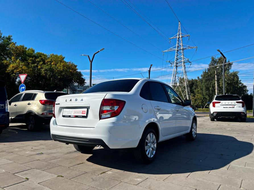 Lada (ВАЗ) Granta I Рестайлинг Стерлитамак  - изображение 2